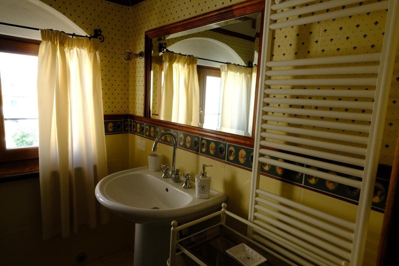 Casa Vacanze Campo D'Arco Nocera Umbra Bagian luar foto